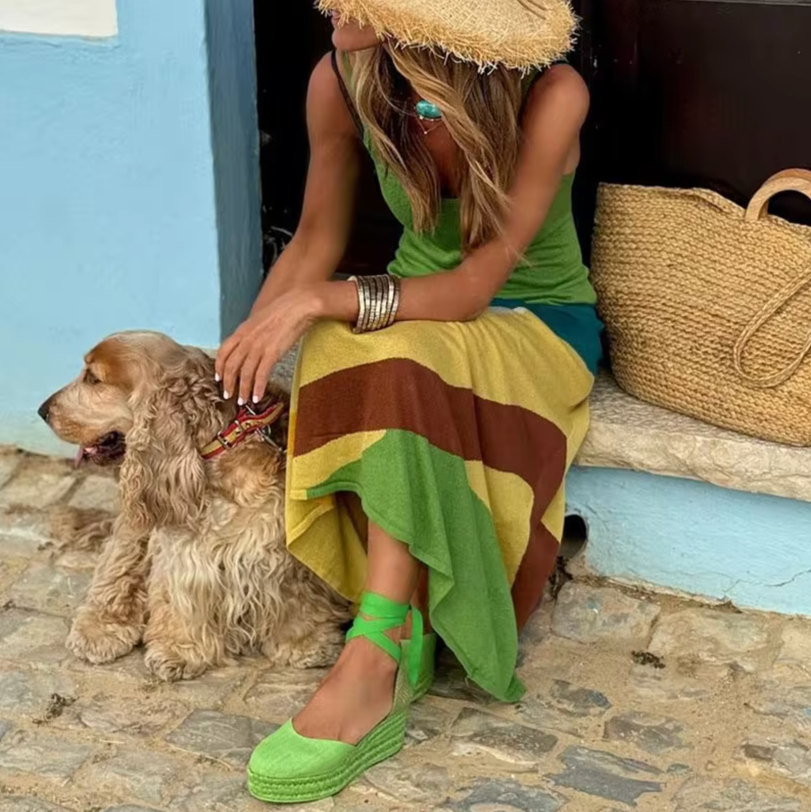 Kalina – Elegantes Figurbetontes Maxikleid