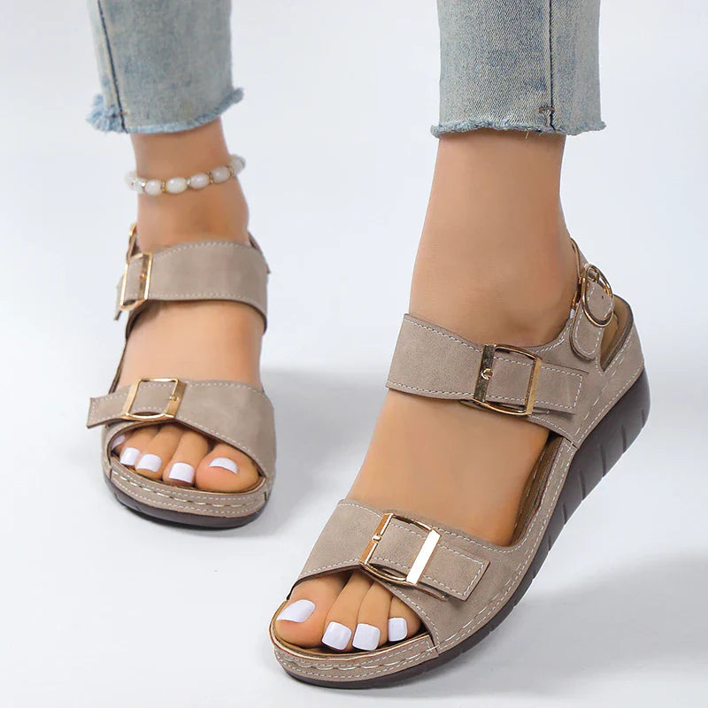 Adel - Orthopädische Sandalen für Frauen